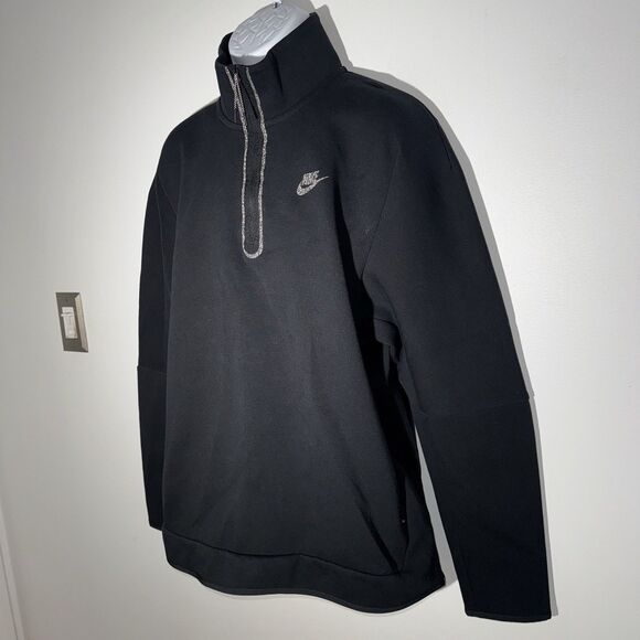 Nike Sportswear Tech Fleece Black 1/2 - Zip Pullover Sweatshirt  Men X-Large - Picture 2 of 9